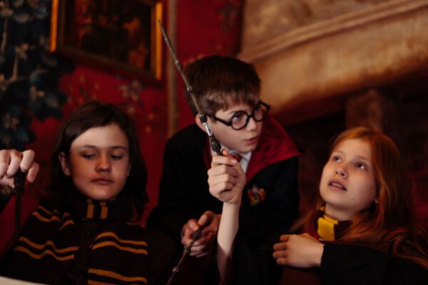 Nie tylko magia: Różnorodne atrakcje na obozie Harry Potter